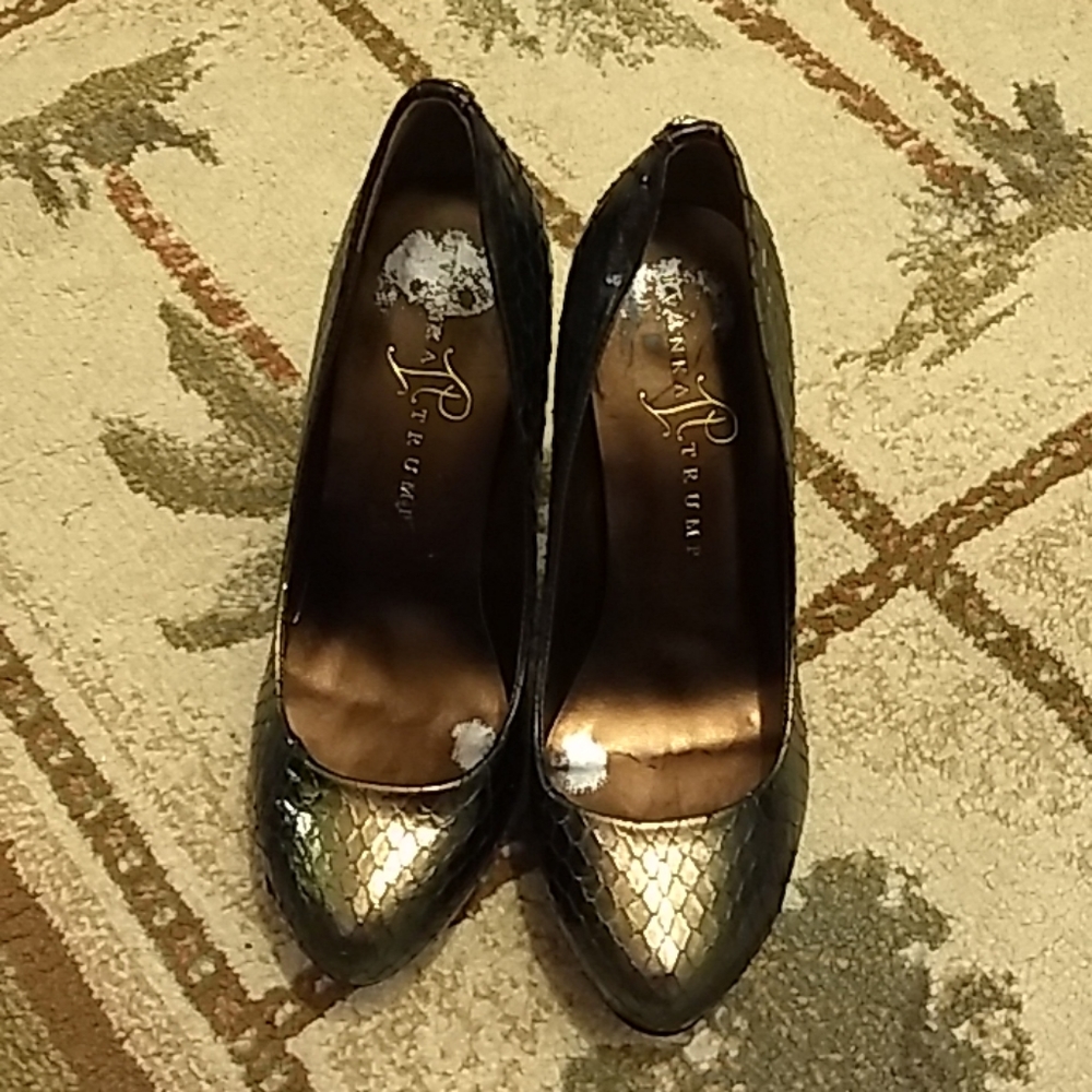 Ivanka Trump Crocodile Leather Pumps